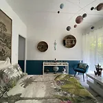 Hébergement de vacances La Maison Blanche De *