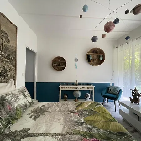 度假居 La Maison Blanche De *