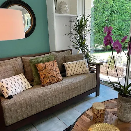 La Maison Blanche De *