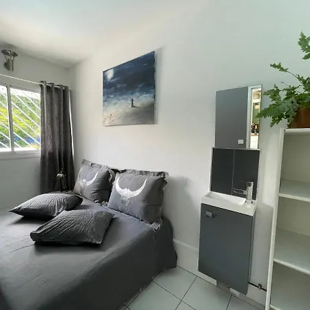 La Maison Blanche De *